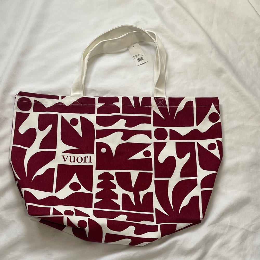 Vuori Maroon and Cream Graphic Tote